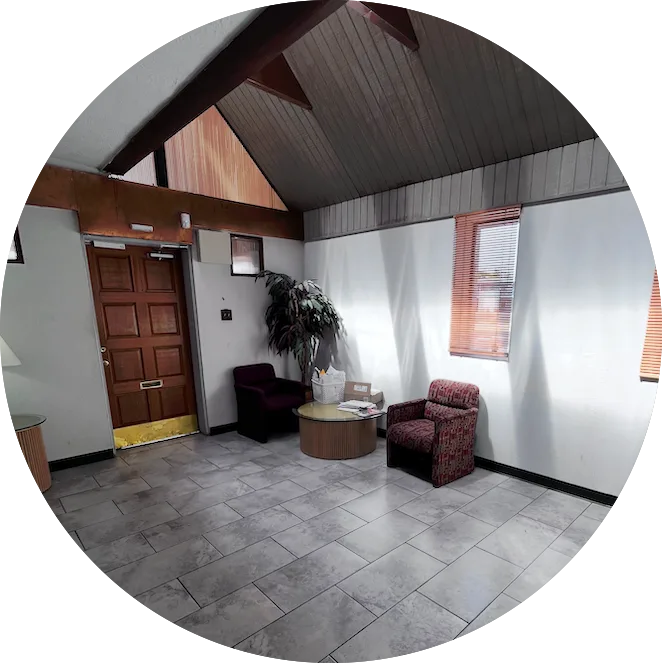 round image of the waiting room.